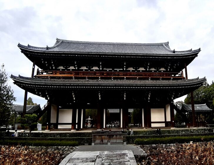 東福寺の三門