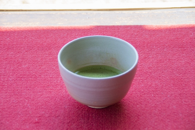 京都のお寺でお茶が飲めるところ