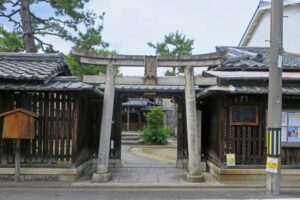 日本最古の縁結びの神「幸神社」